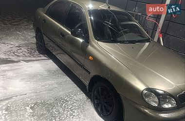 Седан Daewoo Sens 2004 в Каневе
