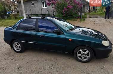 Седан Daewoo Sens 2003 в Измаиле