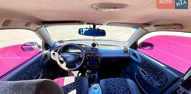 Седан Daewoo Sens 2003 в Киеве