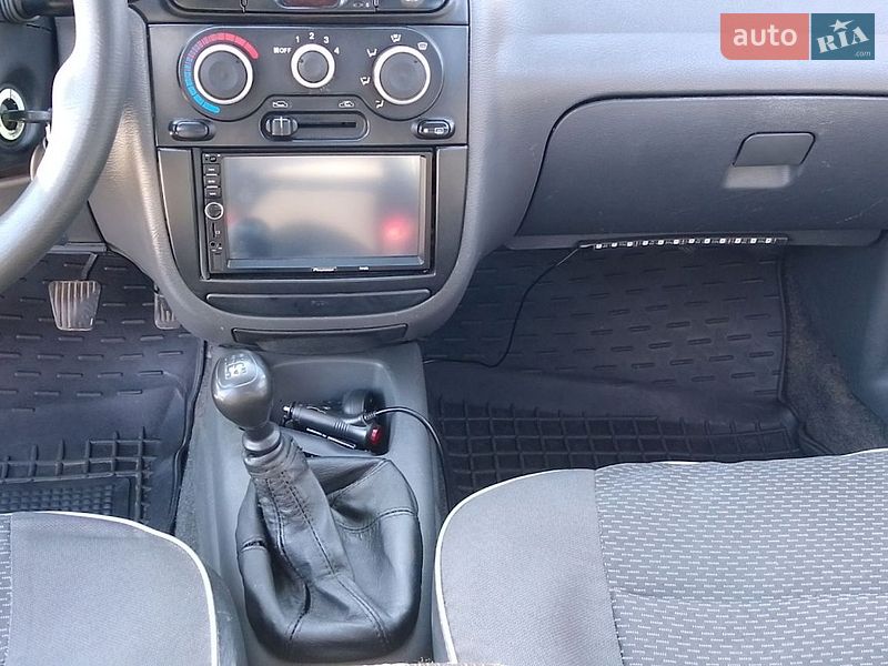 Седан Daewoo Sens 2005 в Хмельницком