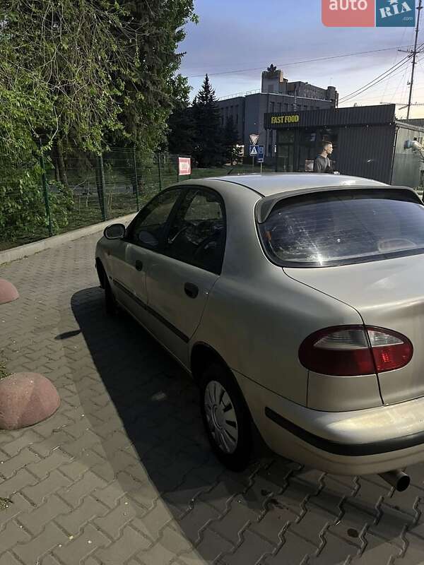 Седан Daewoo Sens 2004 в Кривом Роге