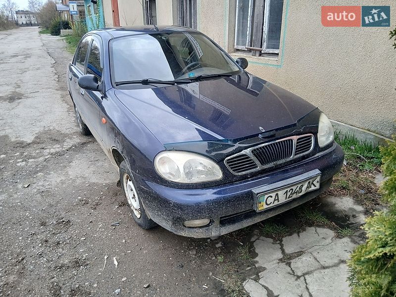 Седан Daewoo Sens 2007 в Хотине