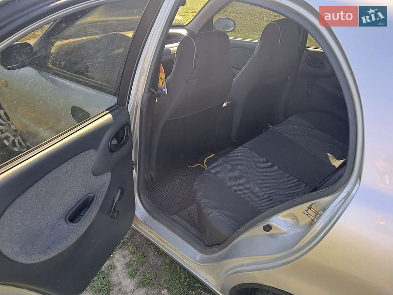 Седан Daewoo Sens 2006 в Глухові