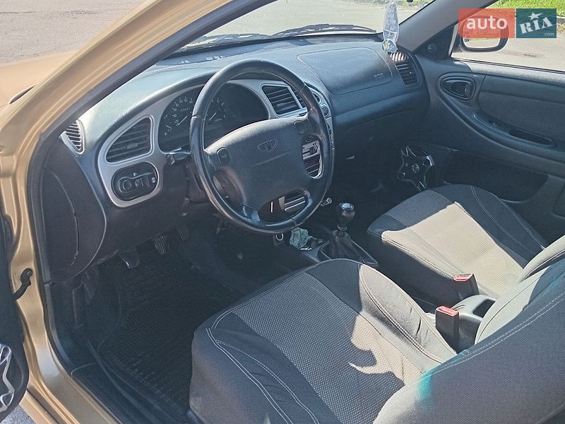Седан Daewoo Sens 2002 в Запорожье