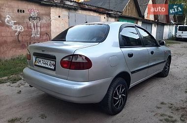 Седан Daewoo Sens 2007 в Озерному