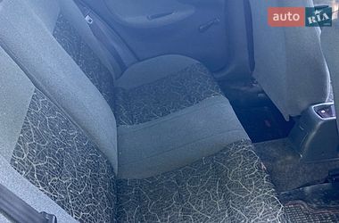 Седан Daewoo Sens 2005 в Косове