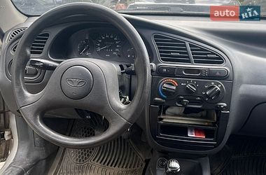 Седан Daewoo Sens 2002 в Львові