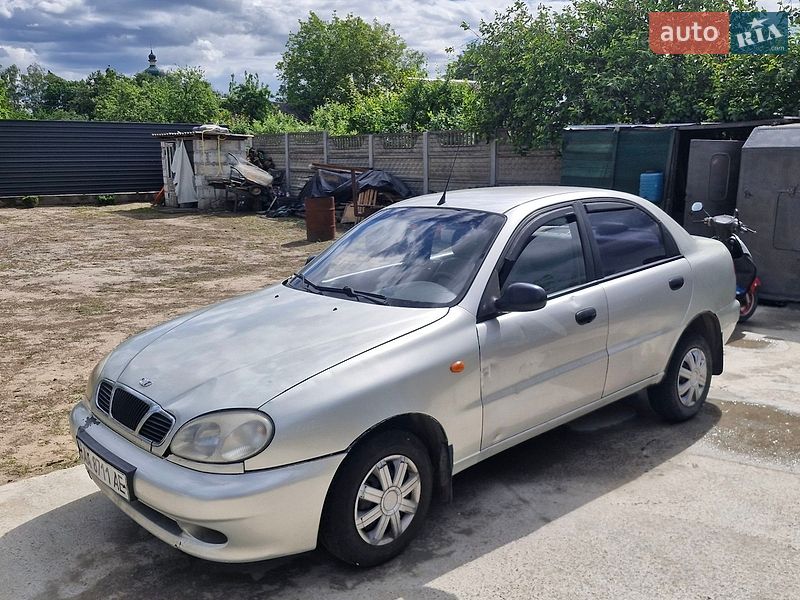 Седан Daewoo Sens 2004 в Киеве