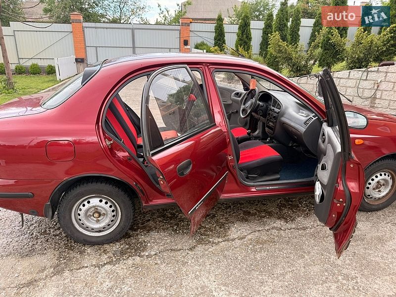 Седан Daewoo Sens 2005 в Білогородці