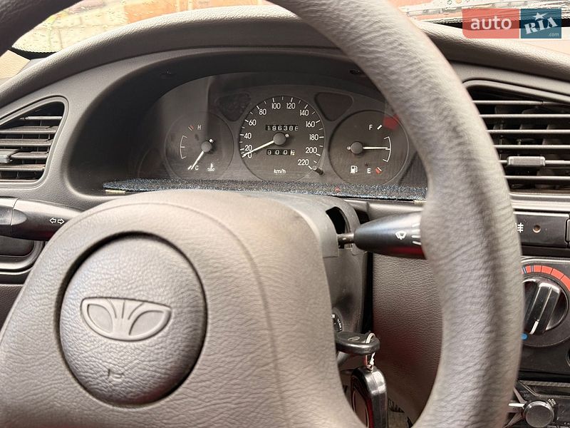 Седан Daewoo Sens 2005 в Белогородке