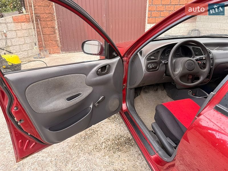 Седан Daewoo Sens 2005 в Белогородке