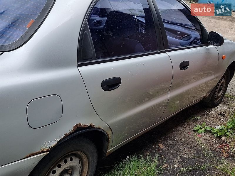 Седан Daewoo Sens 2004 в Харькове