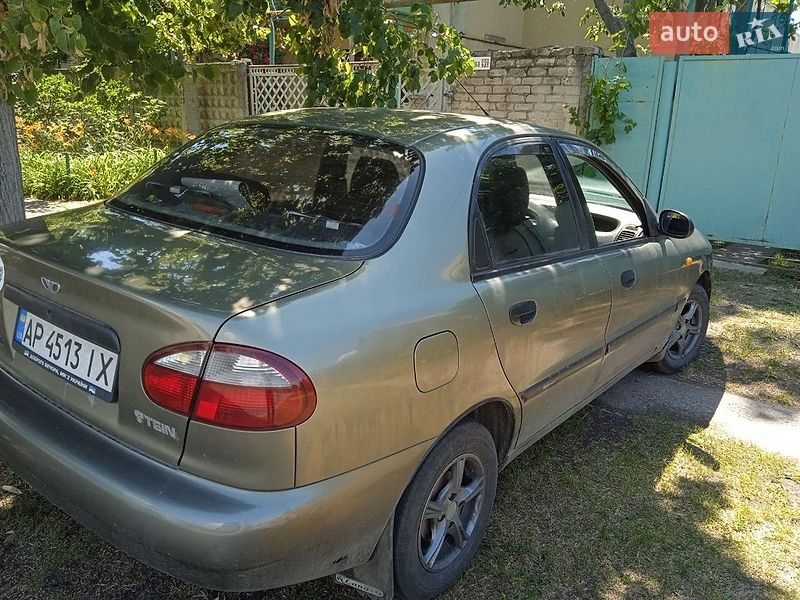 Седан Daewoo Sens 2004 в Запоріжжі