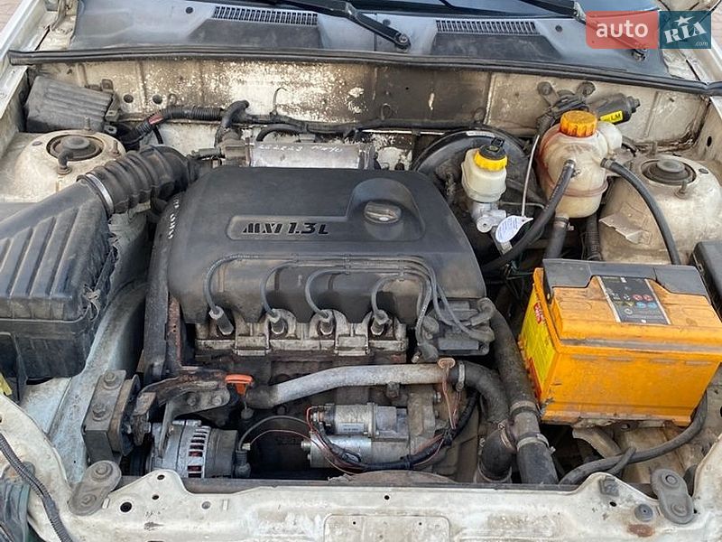 Седан Daewoo Sens 2004 в Житомирі