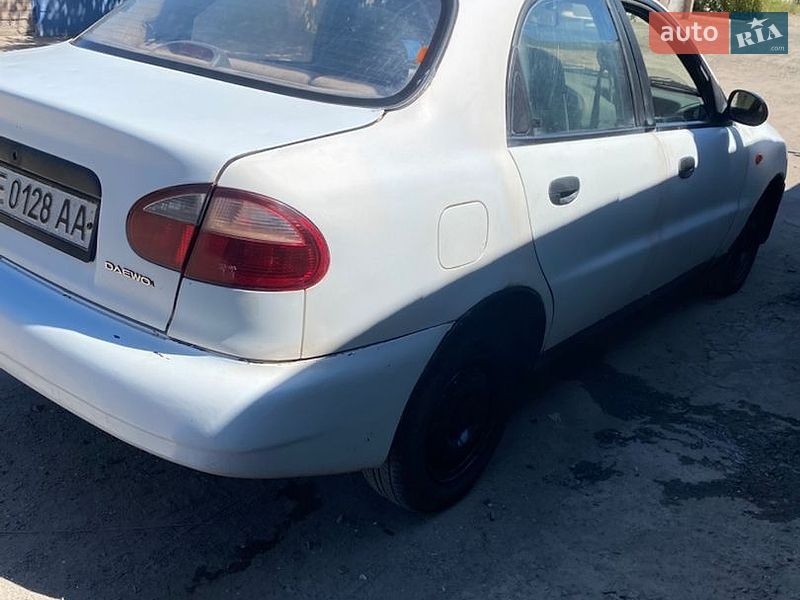 Седан Daewoo Sens 2004 в Кривому Розі
