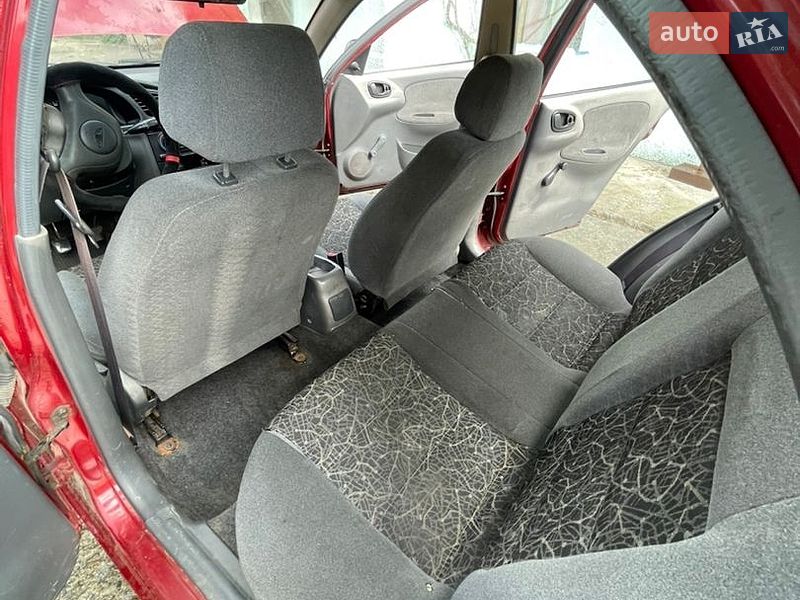 Седан Daewoo Sens 2004 в Броварах