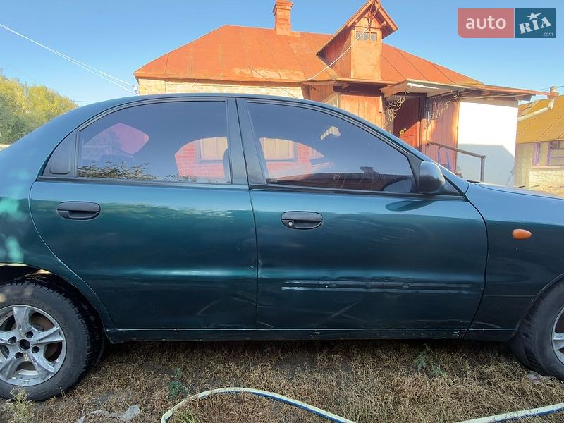 Седан Daewoo Sens 2006 в Тростянці