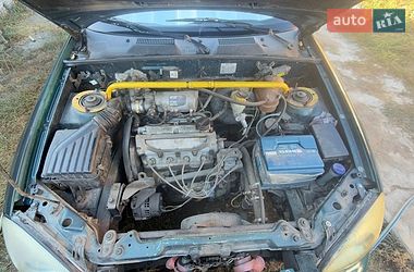 Седан Daewoo Sens 2006 в Тростянці