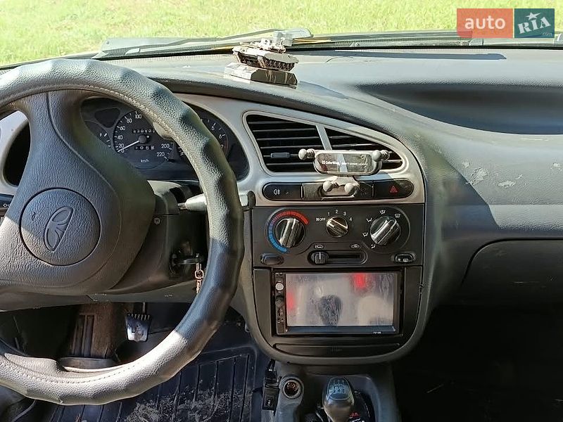 Седан Daewoo Sens 2011 в Лебедине