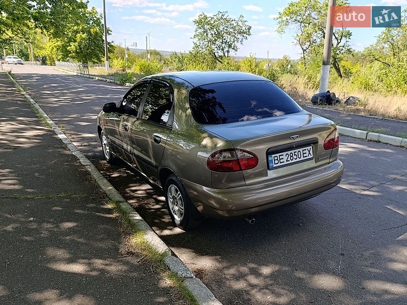 Седан Daewoo Sens 2003 в Новой Одессе