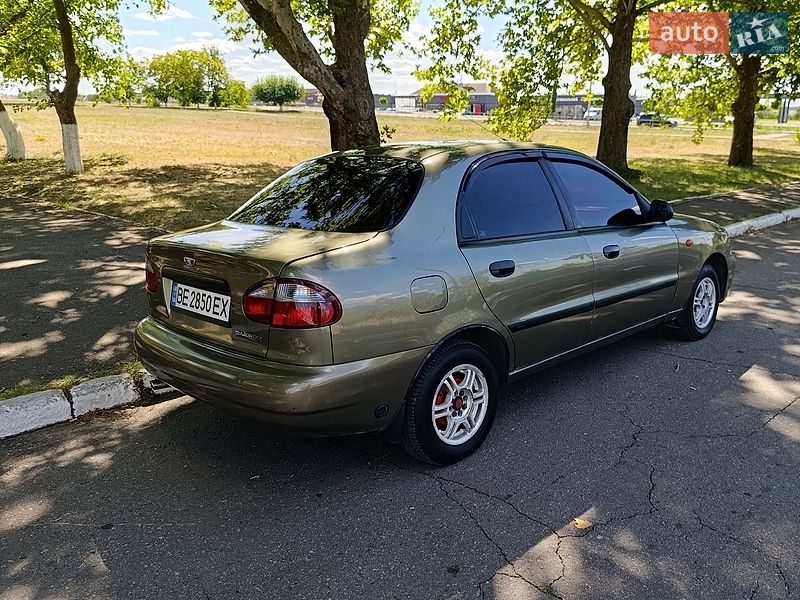 Седан Daewoo Sens 2003 в Новой Одессе