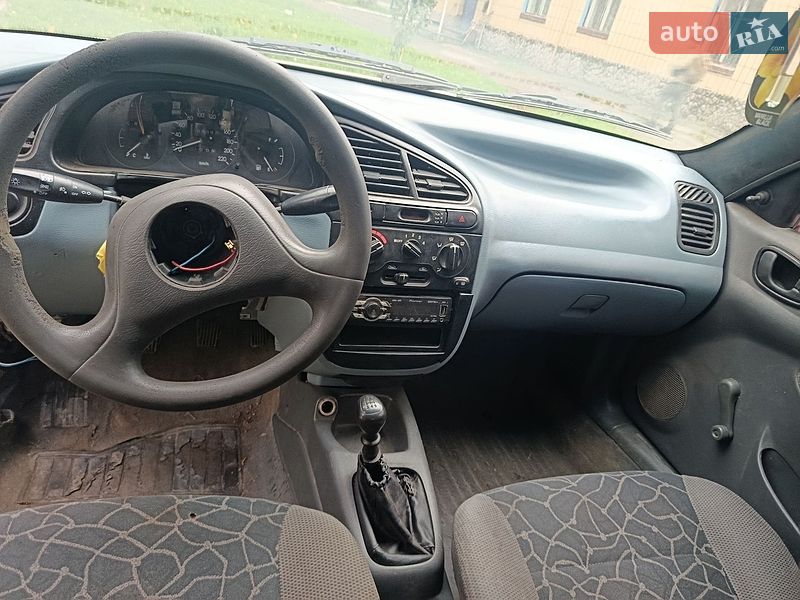 Седан Daewoo Sens 2005 в Кагарлыке