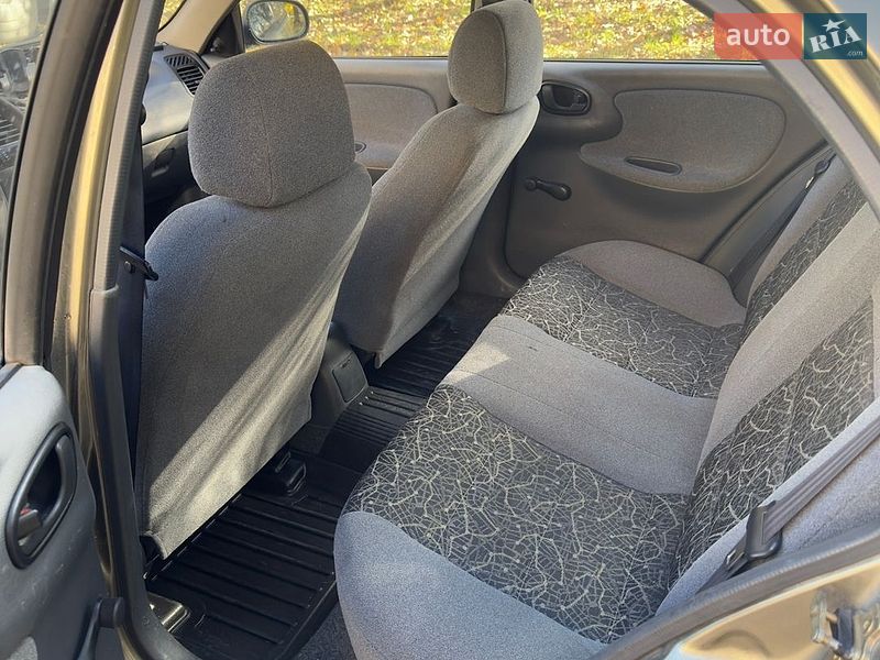 Седан Daewoo Sens 2005 в Тернополе