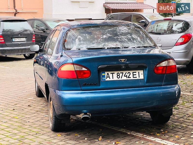 Седан Daewoo Sens 2002 в Ивано-Франковске