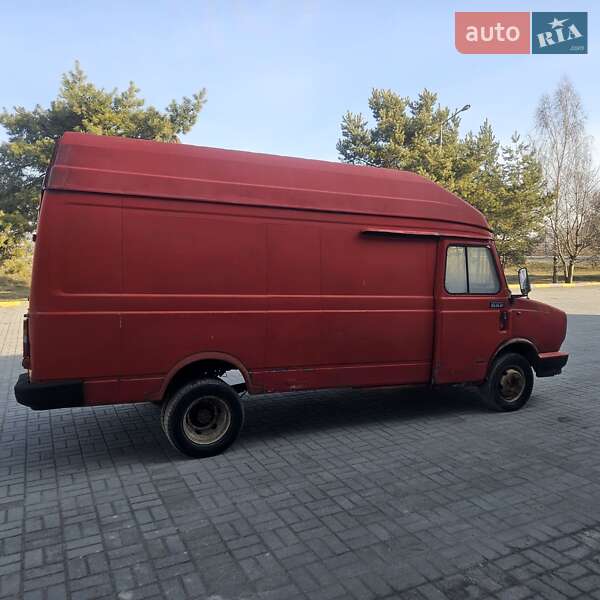 Вантажний фургон DAF 400 груз. 1991 в Буську