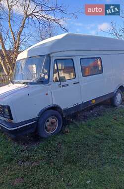 Вантажний фургон DAF 400 груз. 1990 в Івано-Франківську