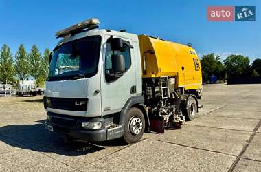 Прибиральна машина DAF 45 2013 в Одесі