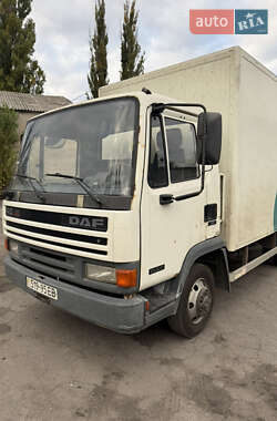 Грузовой фургон DAF 45 1995 в Першотравенске