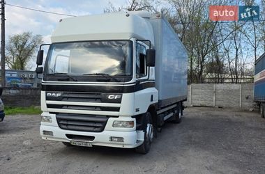 Грузовой фургон DAF 75 2002 в Каменском