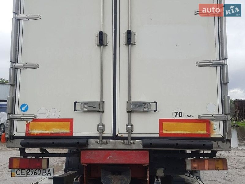 Рефрижератор DAF 75 2004 в Черновцах
