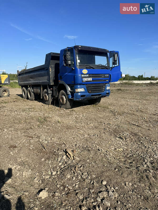 Самоскид DAF 85 2004 в Ужгороді