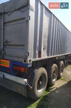 Зерновоз DAF 85 2000 в Сараті