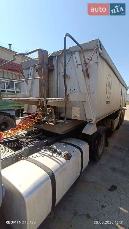 Зерновоз DAF 85 2007 в Кременчуці