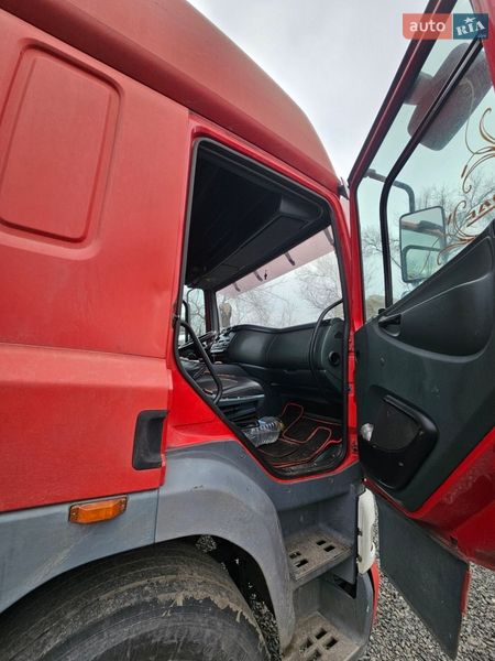 Тягач DAF 85 2005 в Кривом Роге