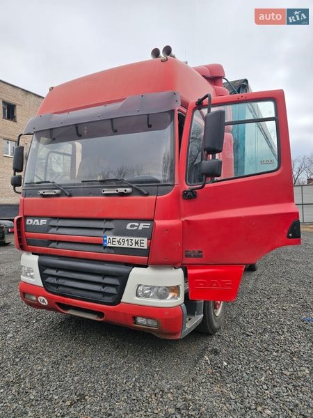 Тягач DAF 85 2005 в Кривом Роге