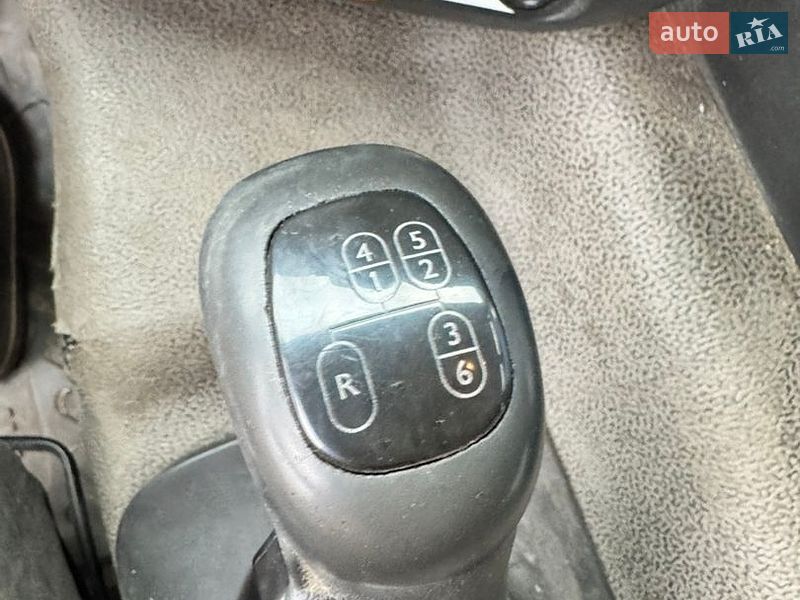 Самосвал DAF 85 2011 в Ровно