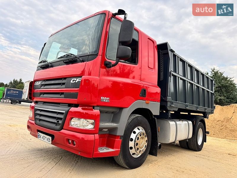 Самосвал DAF 85 2011 в Ровно