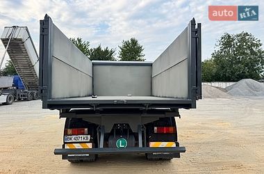 Самосвал DAF 85 2011 в Ровно