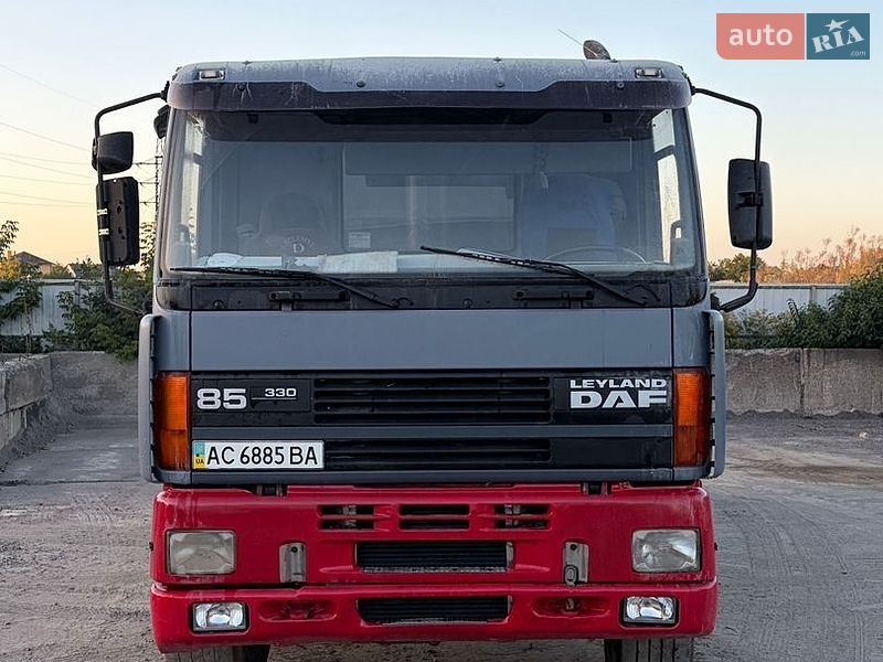 Самоскид DAF 85 2000 в Луцьку