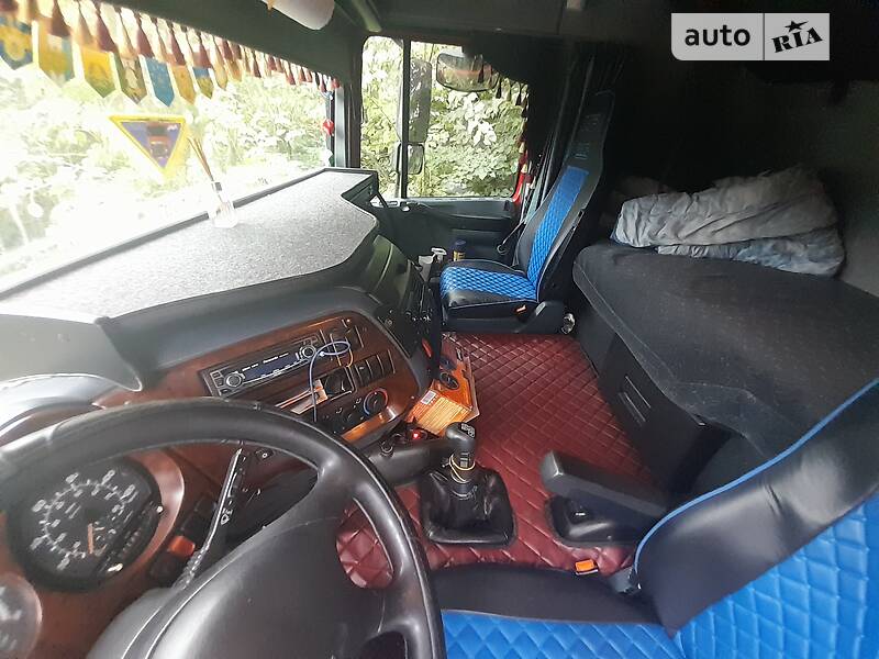 Тягач DAF 95 2001 в Рівному