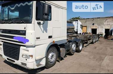 Контейнеровоз DAF 95 2006 в Одесі
