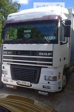 Тентованый DAF 95 2000 в Кременчуге