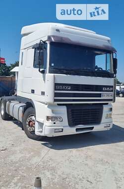 Тягач DAF 95 1999 в Машевке