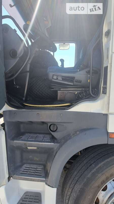 Тягач DAF 95 1999 в Машевке