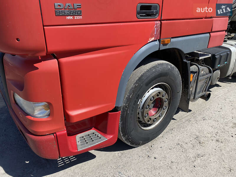 Тягач DAF 95 2003 в Кременчуге