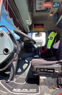Тягач DAF 95 2003 в 